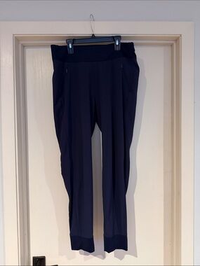 Athleta Navy High-Rise Performance Joggers with Ribbed Ankles